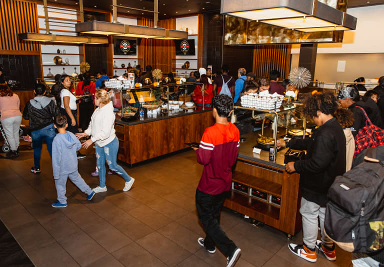 2023 Thanksgiving Season of Giving cafeteria